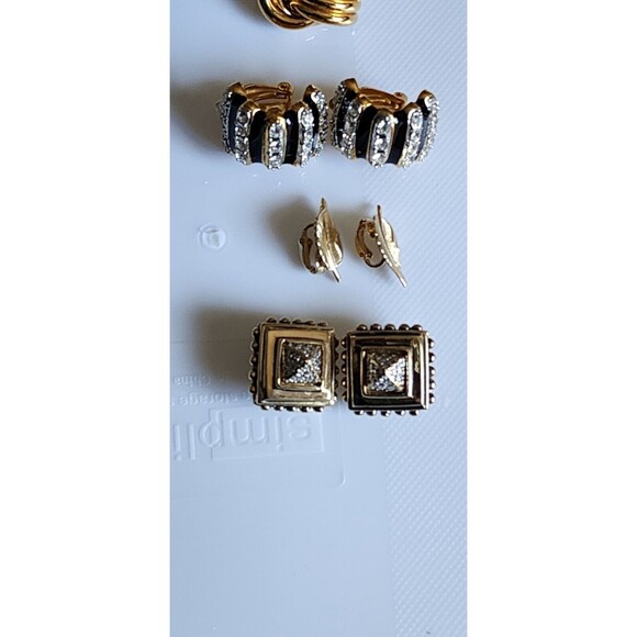 Vintage Clip-On Earrings 4Pairs  Gold  Tone Rhinestone Costume Jewelry - Picture 2 of 7